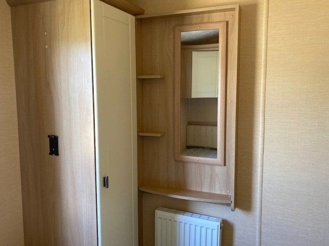 2010 Willerby Leven at Holgates Ribble Valley near Clitheroe (11)-min