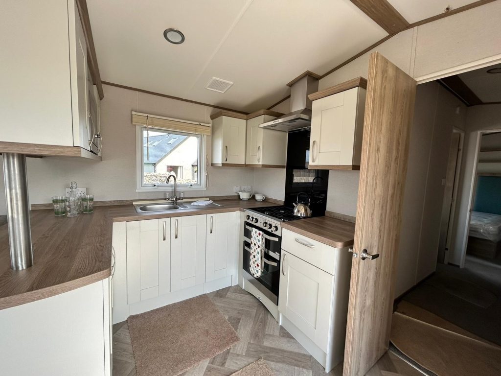 2022 ABI Wimbeldon Two Bed Holiday Home at Marsh House (9)