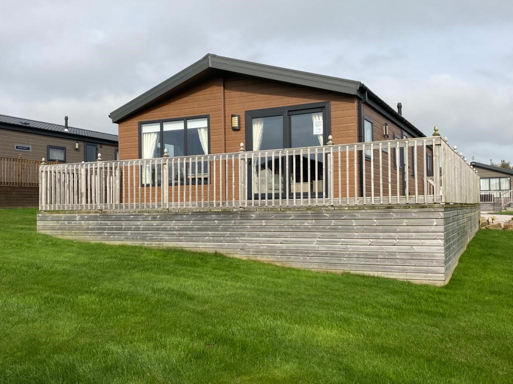 Previously Owned 2020 Willerby Clearwater Lodge at Holgates Ribble Valley (26)