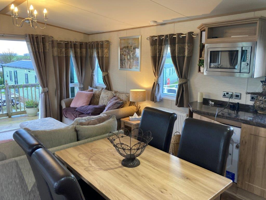 Previously Owned 2015 ABI Ambleside 40' x 13' Two Bed Holiday Home at Ribble Valley (6)