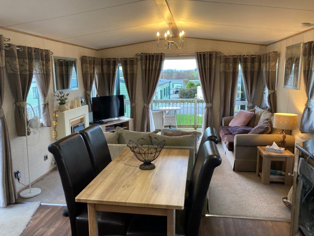 Previously Owned 2015 ABI Ambleside 40' x 13' Two Bed Holiday Home at Ribble Valley (8)