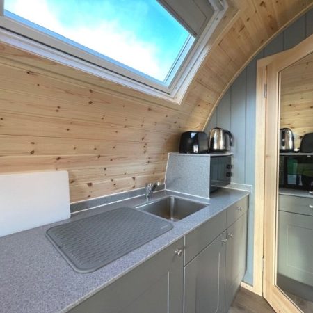 Luxury-Pods-with-Bunk-Beds-at-Bay-View-5.bak