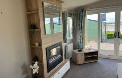 Previously owned 2016 Willerby Avonmore Two Bed at Marsh House (3)