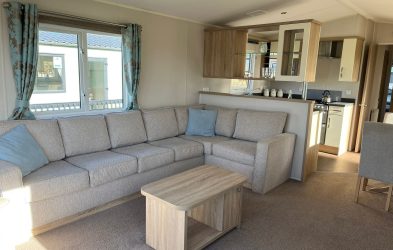 Previously owned 2016 Willerby Avonmore Two Bed at Marsh House (4)