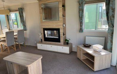 Previously owned 2016 Willerby Avonmore Two Bed at Marsh House (5)